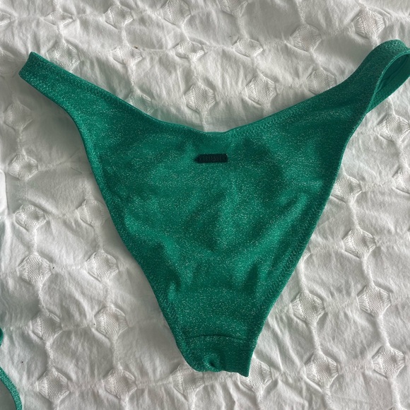 Triangl Bikini Bottom - Picture 5 of 6